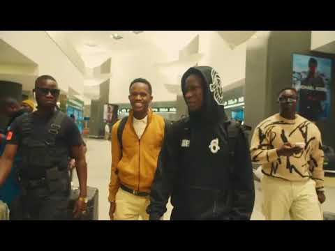 L’arrivée de Samba Peuzzi le #Sénégalboy🇸🇳 et de Bm Jaay le prince de la ville pour le #MILANO_SHOW